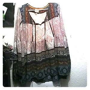 Boho long sleeved blouse with tie in front